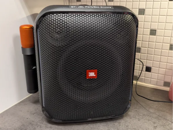 Microphone holder for JBL PartyBox Encore