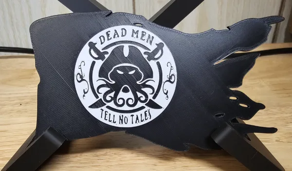 Dead Men Tell No Tales Flag