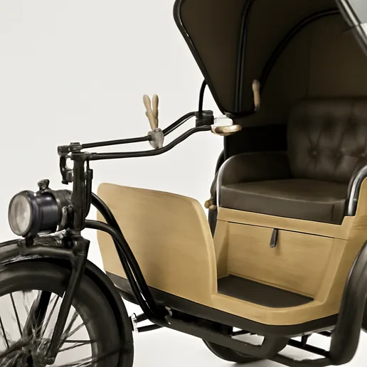 Vintage Victoria Horseless Carriage