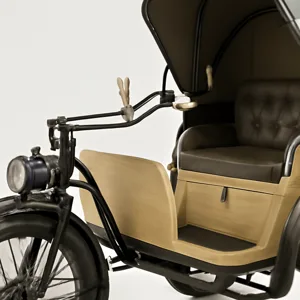 Vintage Victoria Horseless Carriage