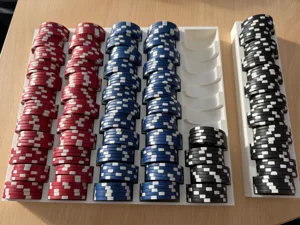 Poker chip holder for 40mm chips
