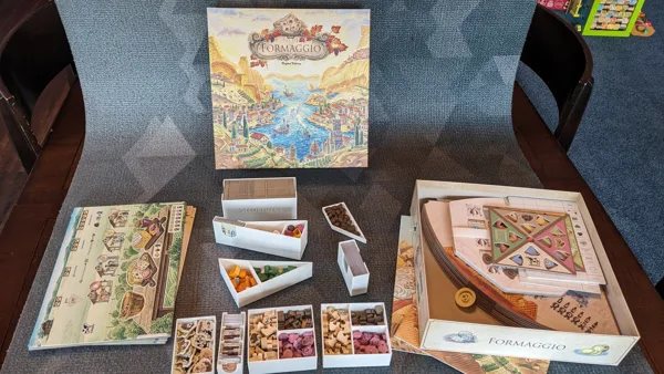 Formaggio and Fromage Board Game Insert