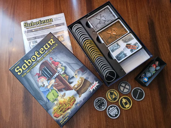 Saboteur Tool Tokens & Box Organizer
