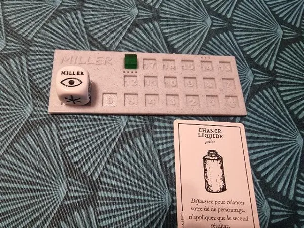 ESCAPE THE DARK CASTLE