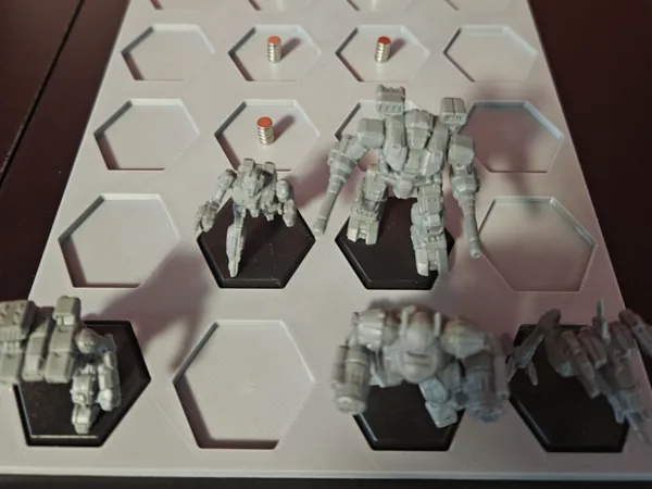Battletech Mech Tray with Magnets