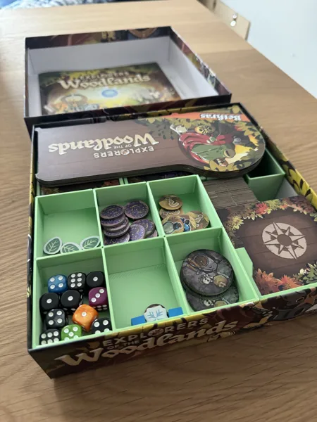 Explorers of the Woodlands - Boardgame Insert for sleeved cards