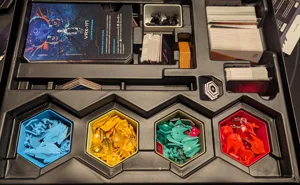 Fractal: Beyond the void player and neutral boxes