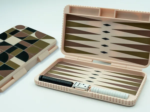 Backgammon decorative print in place