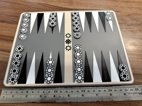 Basic Backgammon Board and Pieces