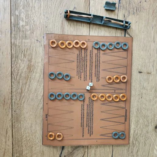 travel backgammon