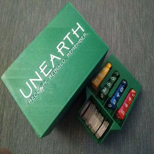Travel box for Unearth The card game with sleeved cards