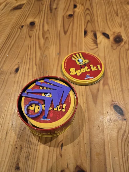 Spot-it (dobble) helper
