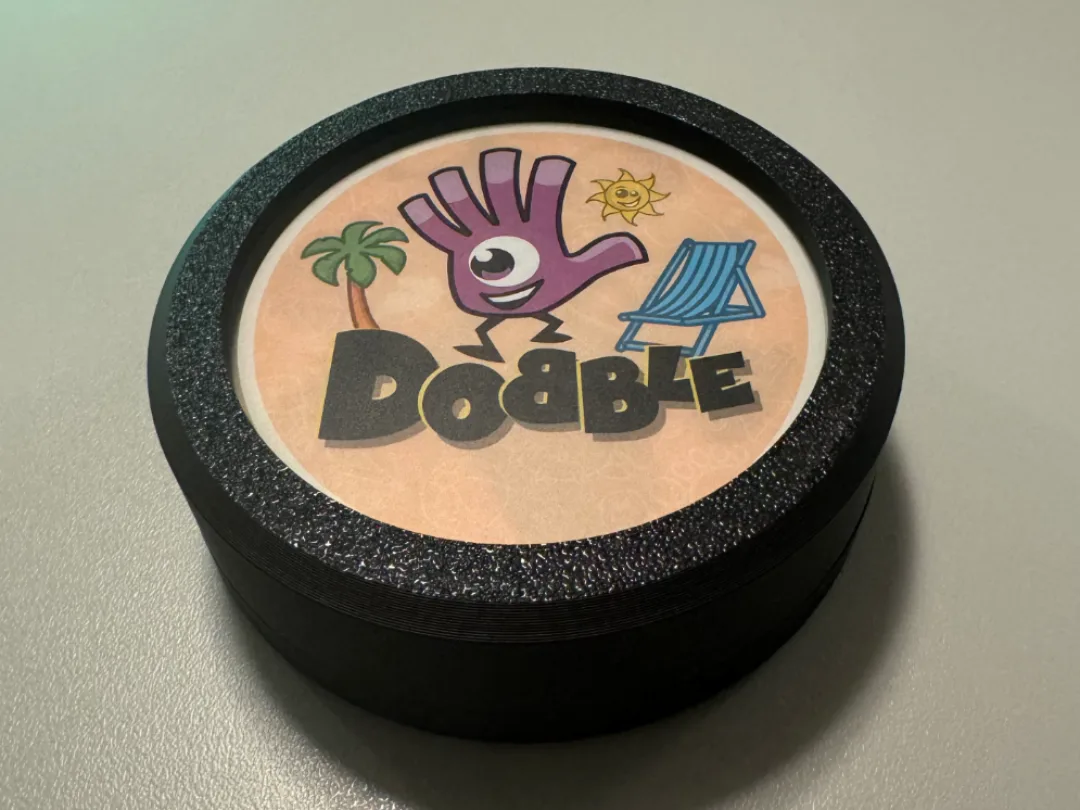 Dobble/Spot it! Travel Case