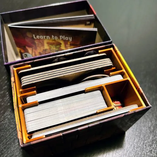 Gloomhaven: Buttons & Bugs Insert/Organizer - No Sleeves