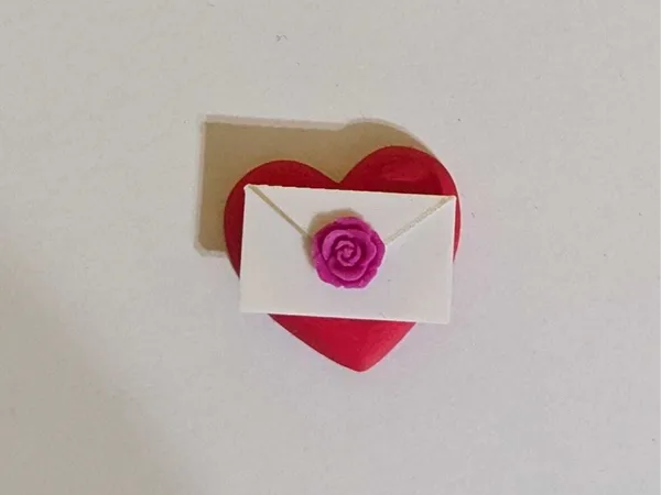 Heart with Letter and Rose Token / Love Letter