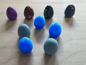 Wyrmspan Eggs with and without scales