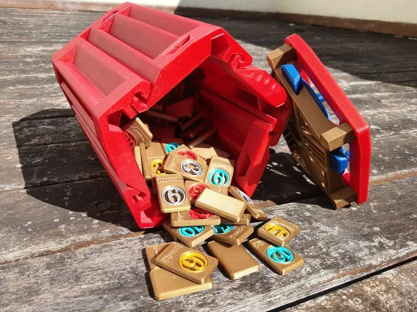 Rummikub tile