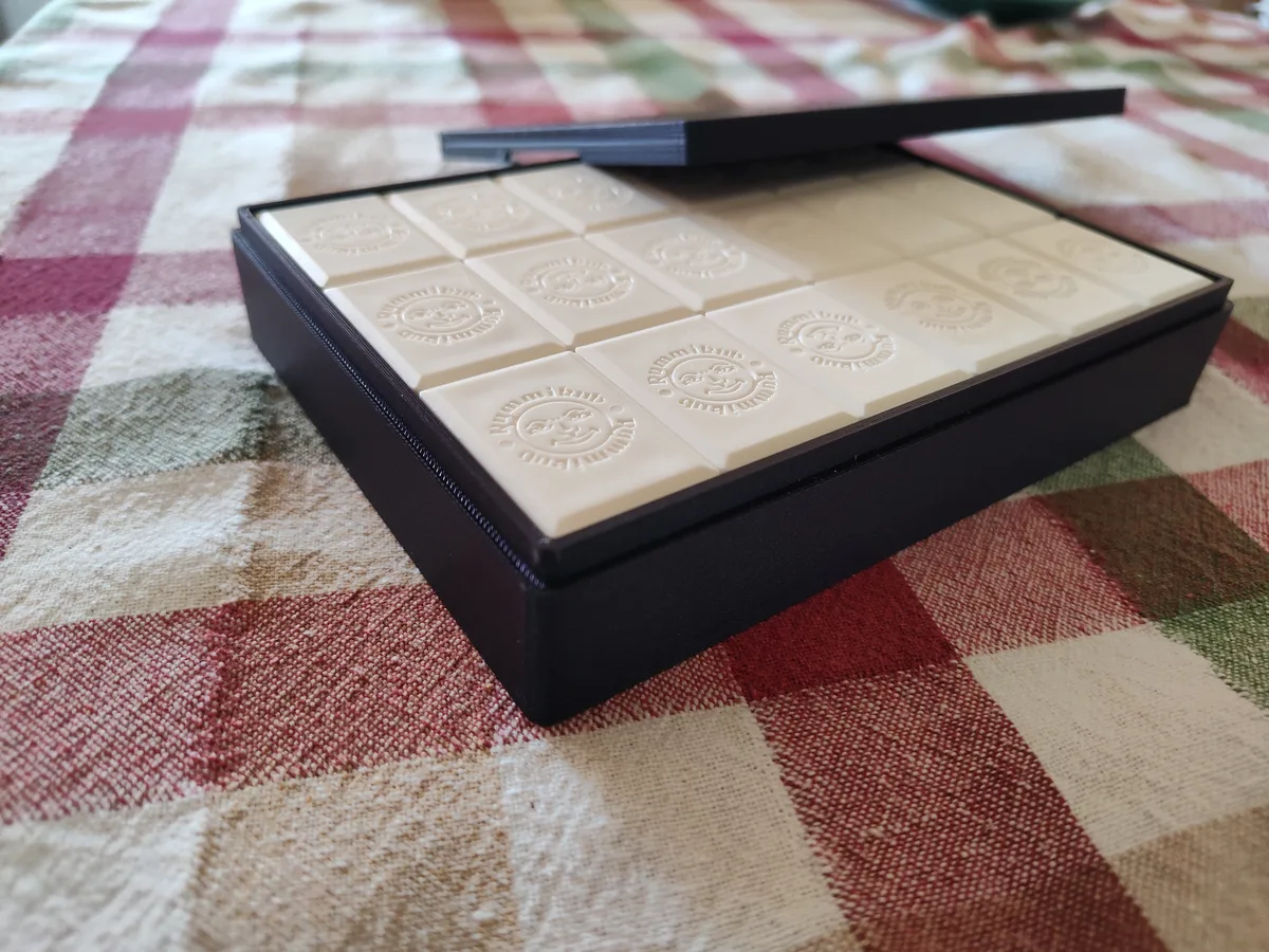 Rummikub Tile Box
