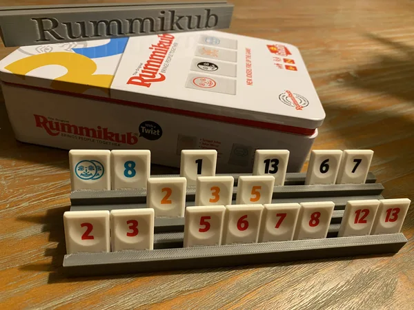 Rummikub stand 3 rows