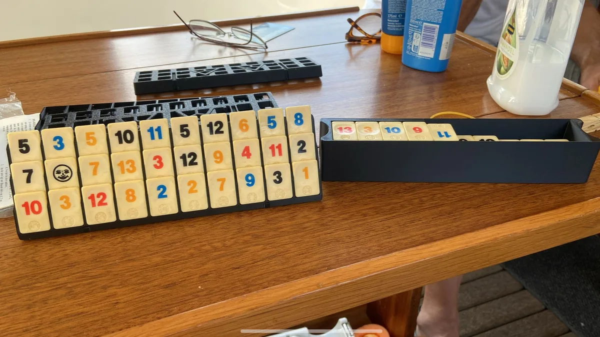 Rummikub Tile stand & Tile storage container - Original Travel edition