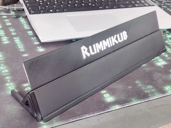 Very robust Rummikub Stand