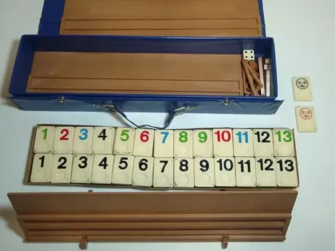 Rummikub Rummy Tile Game Support LEG repair