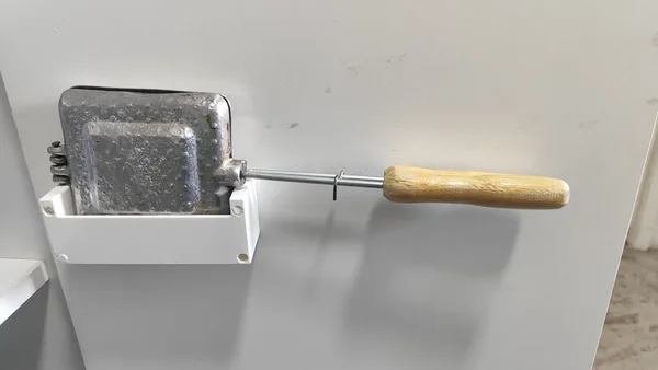 Sandwich Maker Holder