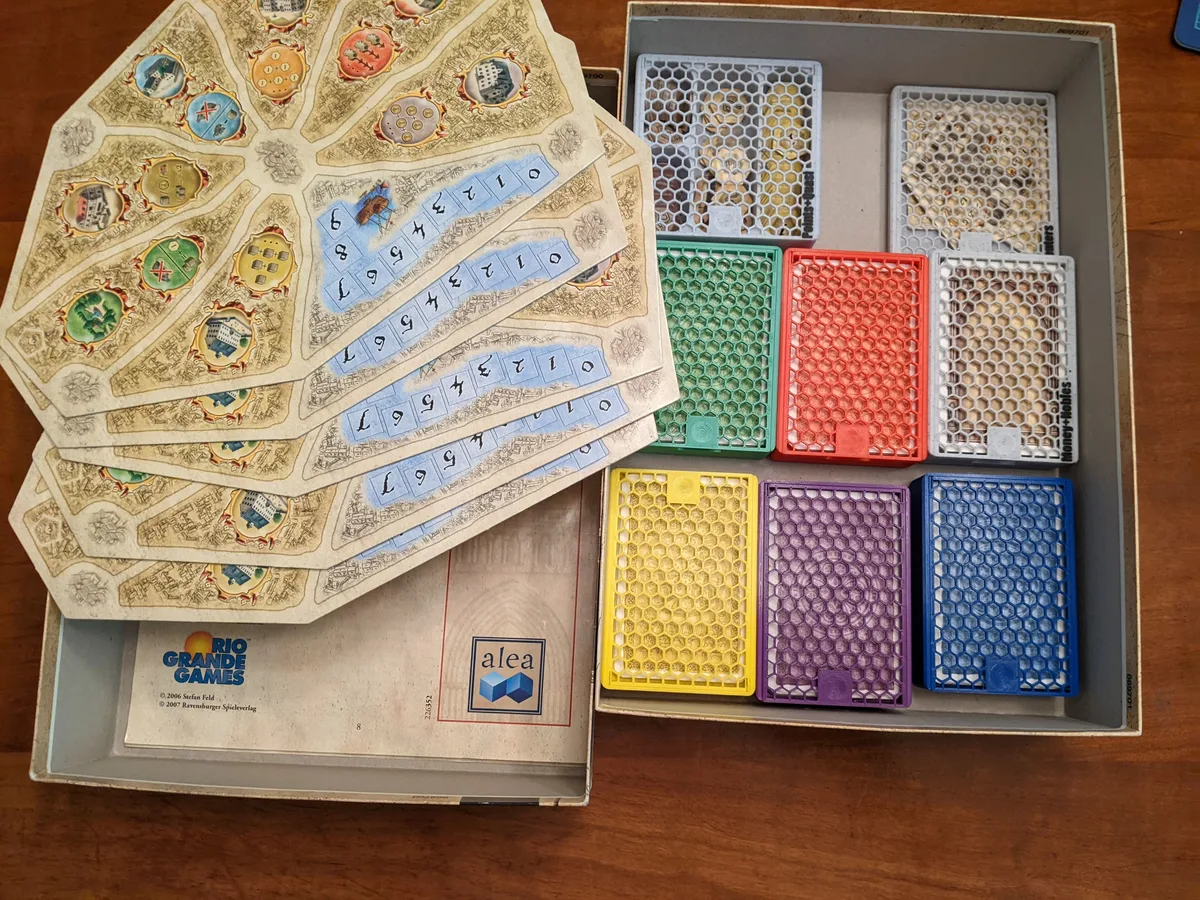 Notre Dame Boardgame Storage