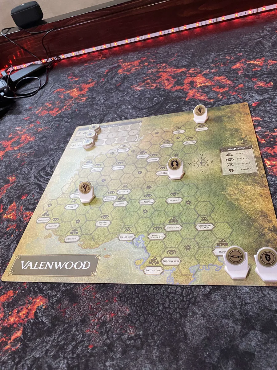 Elder Scrolls Betrayal of the Second Era tray and mini overland map chip magnetic holder