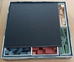 Skyrise board game insert for structures