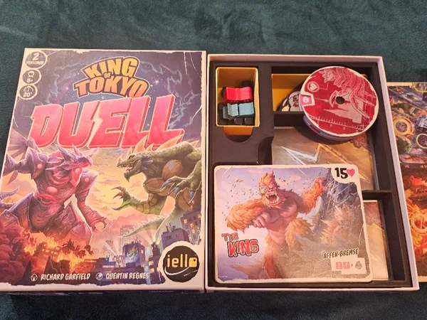 King of Tokyo Duel Insert *sleeved*