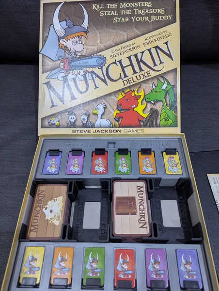 Munchkin Deluxe insert / organizer