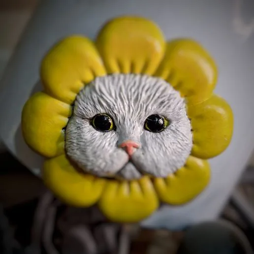 flower cat, sunflower cat, pin cat, cute cat, cute cat, catlover, Munchkin, kitten
