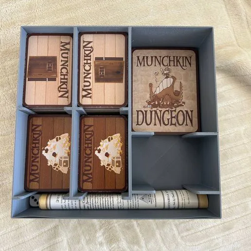 munchkin box.