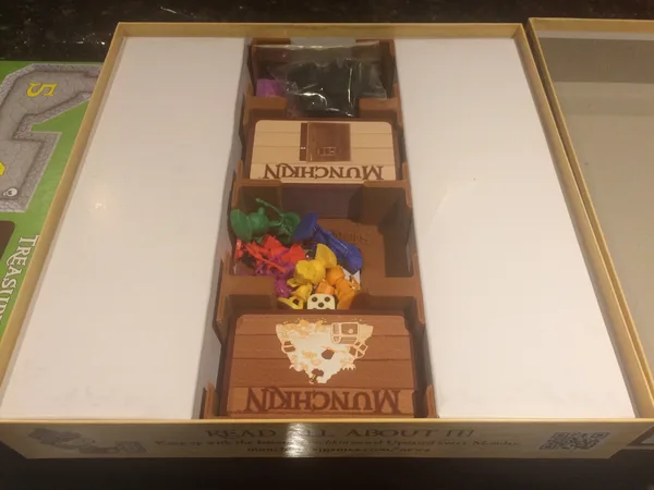 Card Trays for Munchkin Treasures and Doors