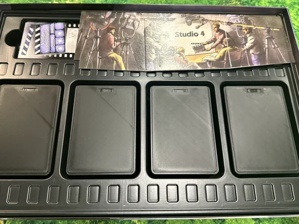 Traumfabrik boardgame insert
