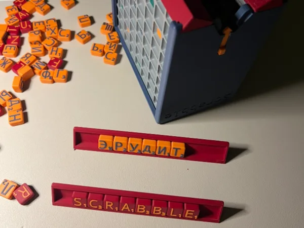 Table Erudite and Scrabble (EN and RU) A1Mini