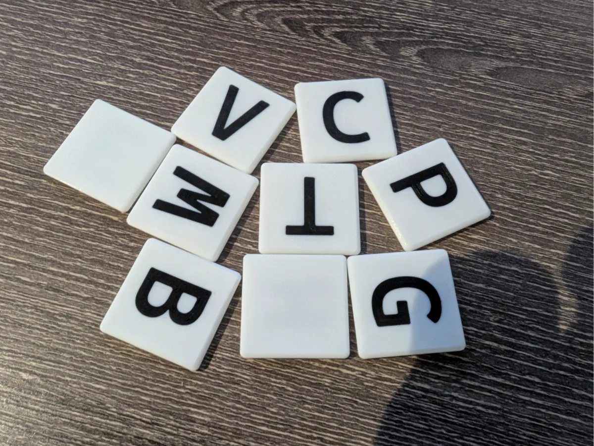 Scrabble Jr English Tile Set