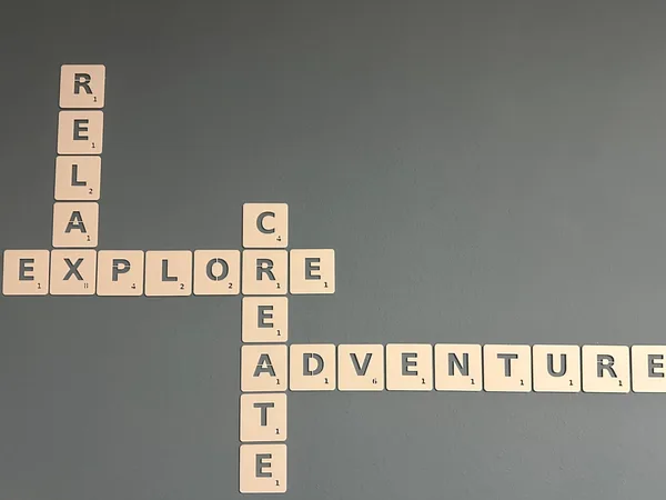 Scrabble Bustaben für die Wand