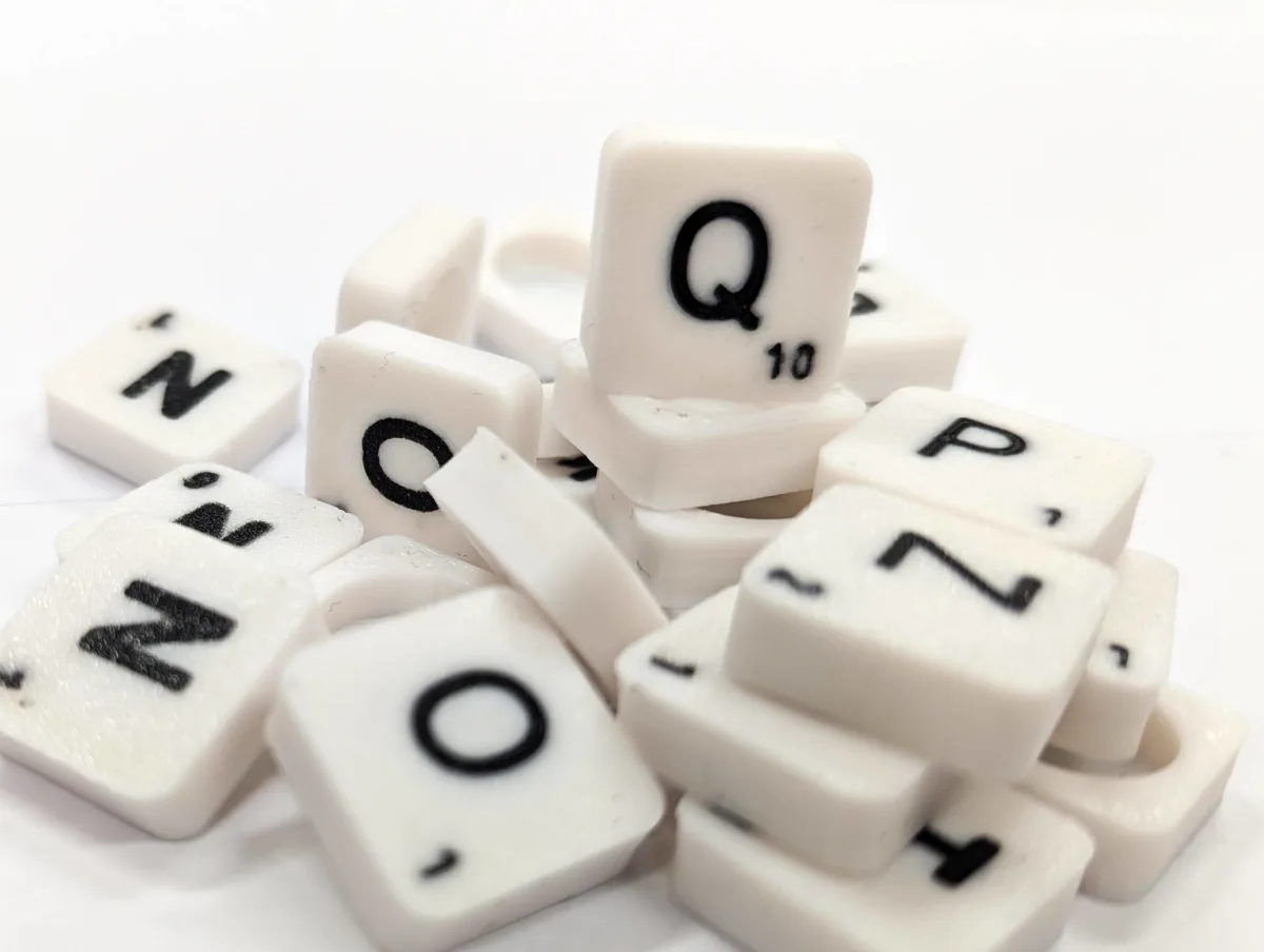 Scrabble letter tile/rock/stone - Q