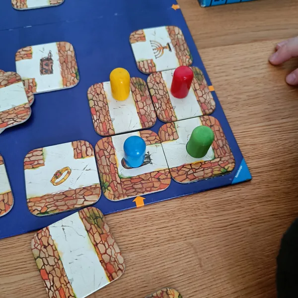 Labyrinth (board game) pawn