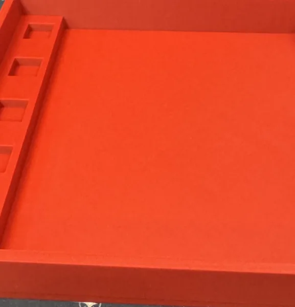 yahtzee tray with dice holder