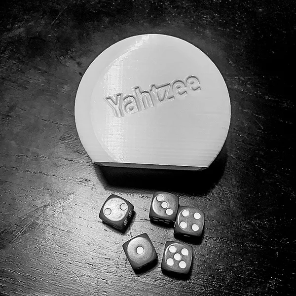 Yahtzee Dice Shaker v1.1