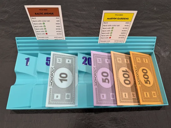 Monopoly Money Tray Compact