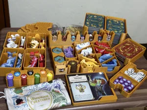 Wondrous Creatures - Insert n Organizer (Lesser)