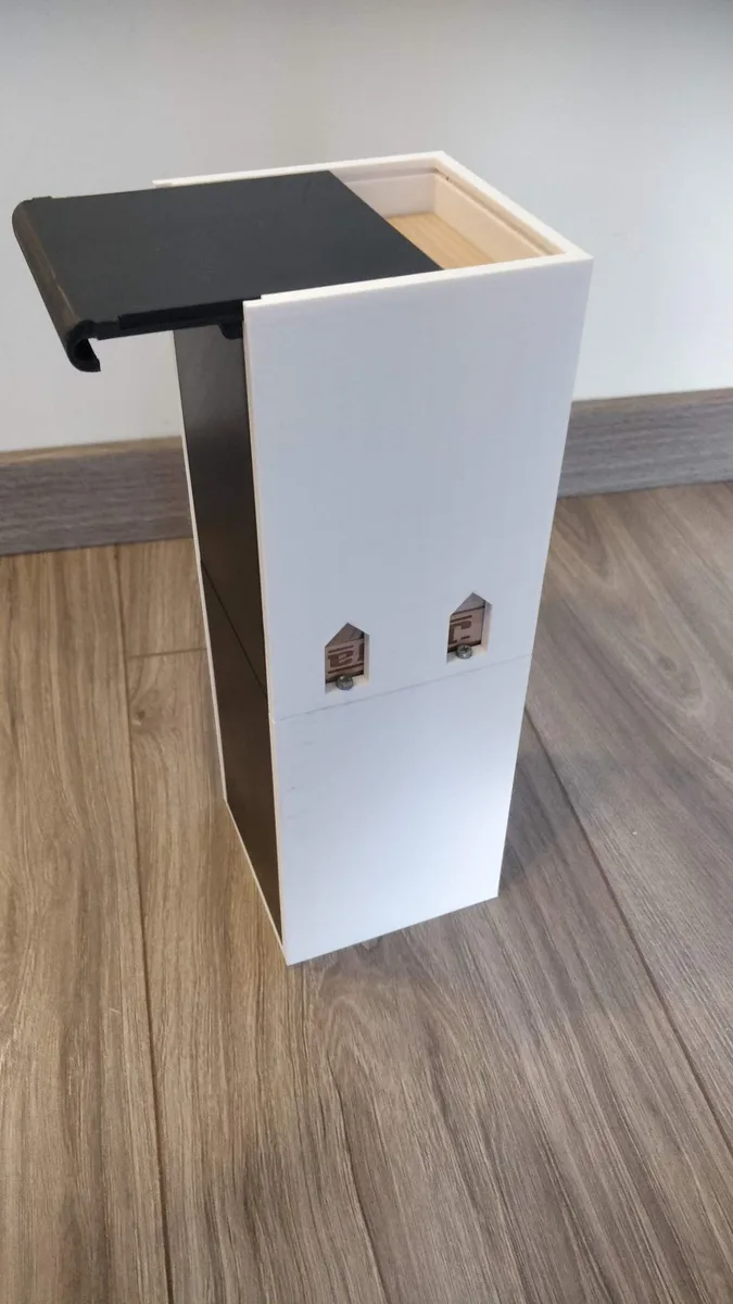 Jenga box