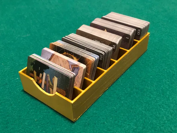 Discover: Lands Unknown "small card" box