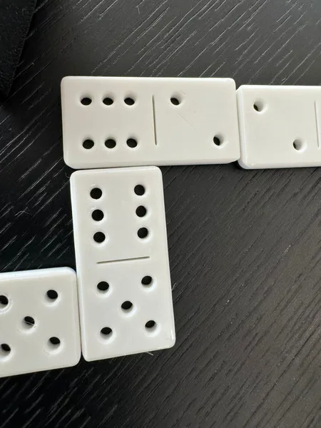Standard Dominoes with Box