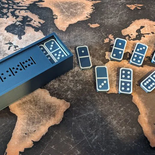 Dominoes Set