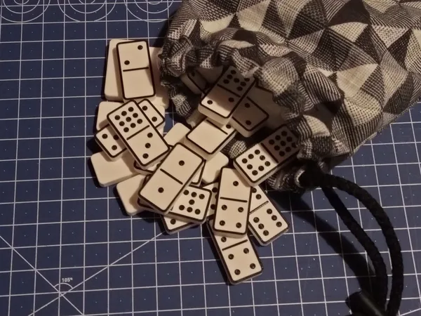 Double nine dominoes set